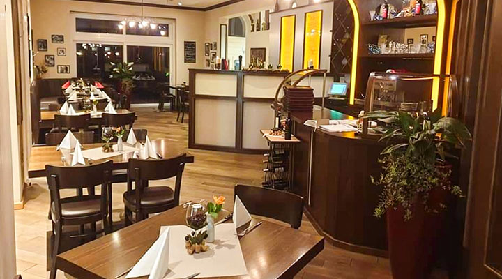 Ristorante Madres, Restaurant, Innenansicht, italienische Küche, Herten, Pizza, Pasta, Salate, Fleisch, Fisch, Desserts